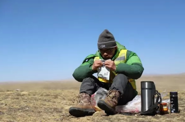 直擊“三調”：測繪員腳量青藏高原，“缺氧不缺精神”